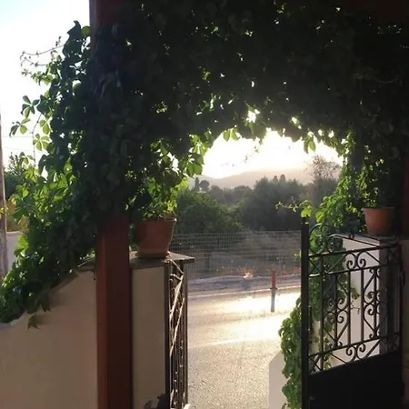 Country Vlaseros Holiday home